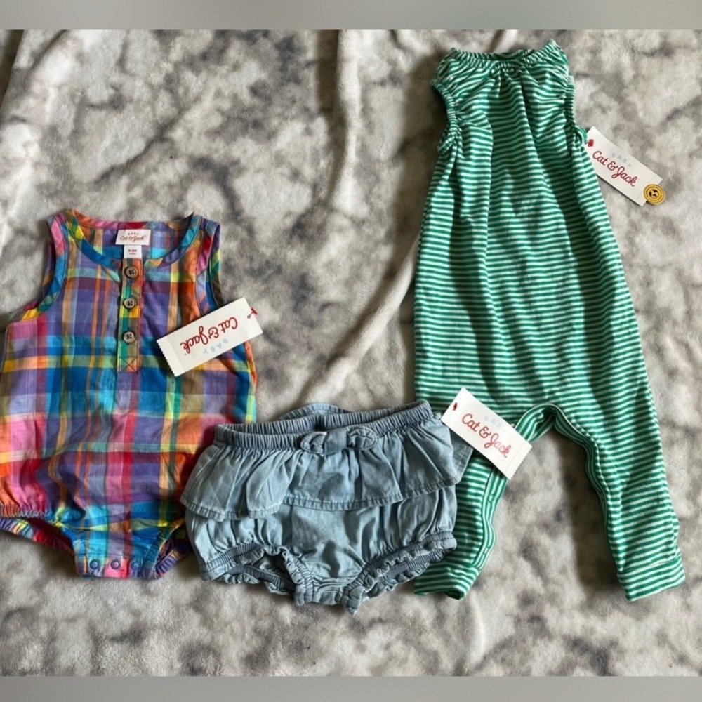 Cat & Jack Baby Girls 3-6M Outfit Bundle NWT Romper Bloomers Jumpsuit 3pc